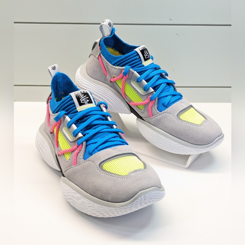 Under Armour Curry Flow Cozy Grey Electric Blue Training Sneakers size Women's 8
